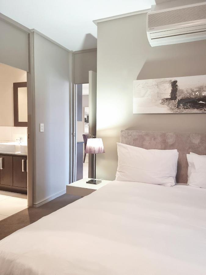 Manhattan By Smart * Cape Town