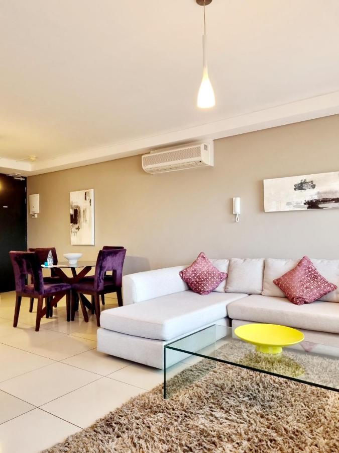 Manhattan By Smart * Cape Town